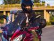 Flip-up čelada prilagojena potrebam motoristov